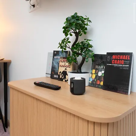 Quiet 2br, Free Parking, Workspace & Fast Wifi Таллин