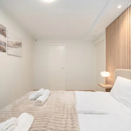 Апартаменты Quiet 2br, Free Parking, Workspace & Fast Wifi Таллин